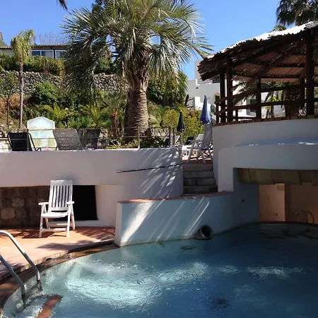 Paco Benessere & Relax Lägenhetshotell 4*
