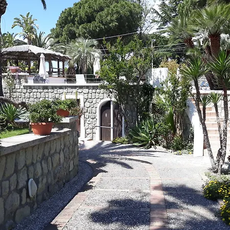 Paco Benessere & Relax アパートホテル Forio di Ischia