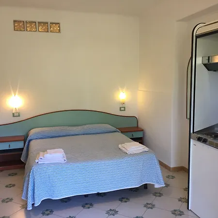 Paco Benessere & Relax Lägenhetshotell Forio di Ischia