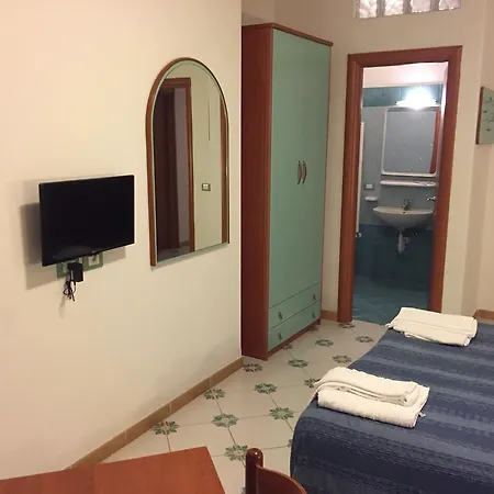 Ξενοδοχείο με διαμερίσματα Paco Benessere & Relax