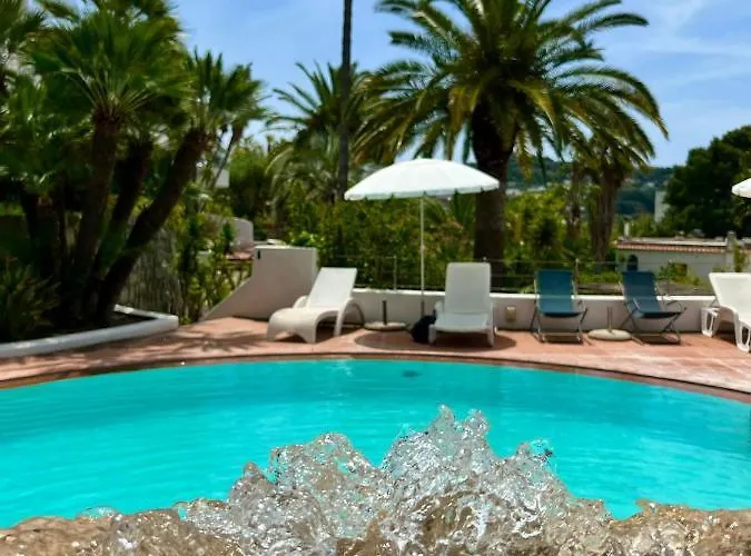 アパートホテル Paco Benessere & Relax Forio di Ischia